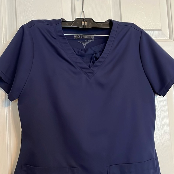 Scrub Set - Picture 2 of 8